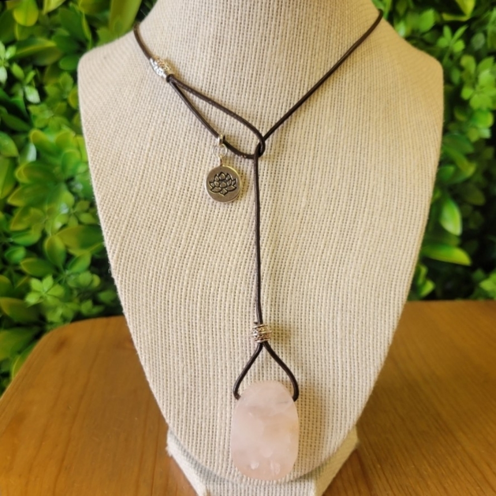 Rose Quartz Crystal Women's Lariat Necklace Lotus Charm Clasp Free Handmade